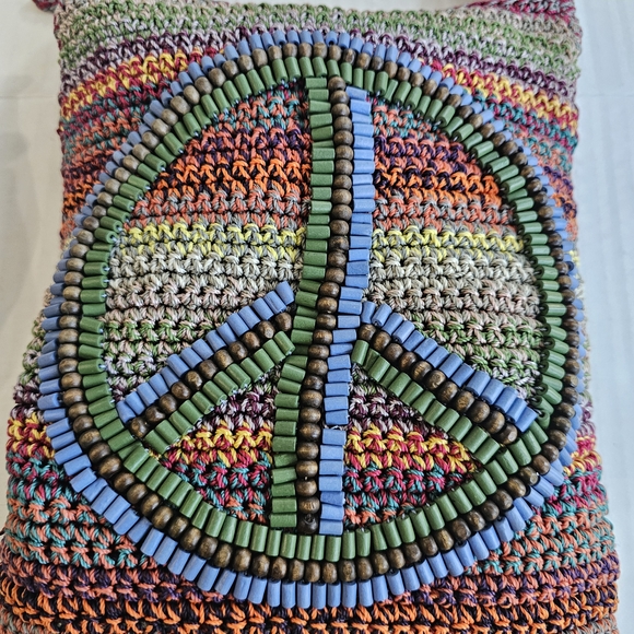 The Sak Multicolor Knit Peace Sign Crossbody Bag Zip Close Beading Boho Colorful - Picture 2 of 15
